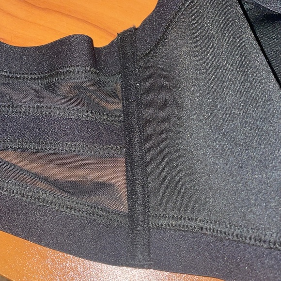 Torrid Curve Bra with Gold Clasps Size 3 - Picture 12 of 12